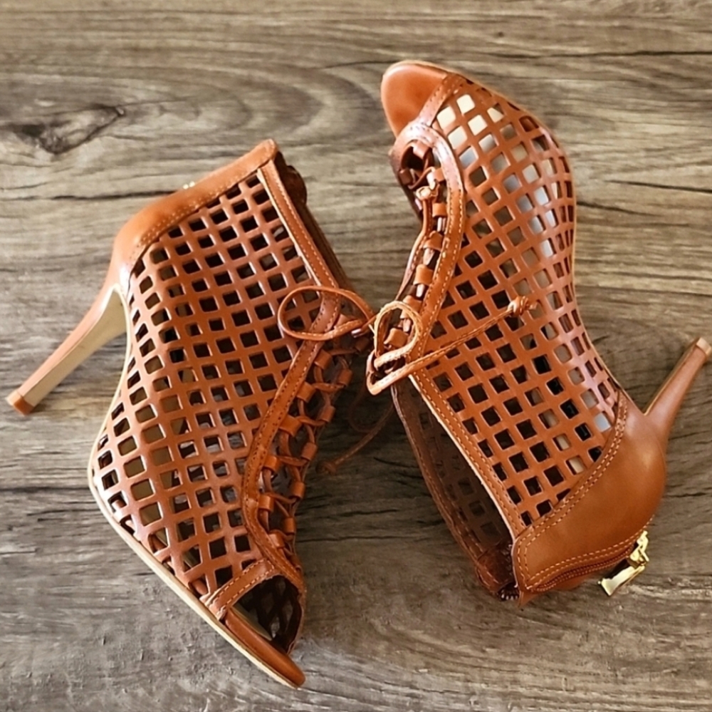 Caged Lace-Up Shooties
